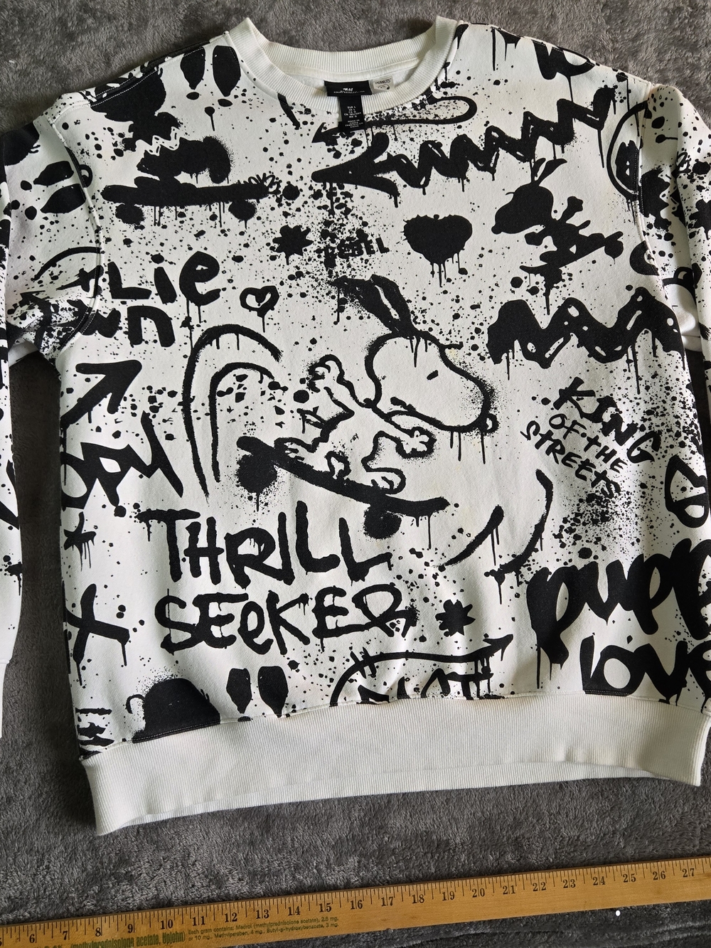 H&M x Peanuts Snoopy Graffiti Relaxed Fit Sweatshirt White Black Men's L